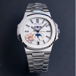 Patek Philippe - Nautilus 5726 40mm SS/SS White Textured Dial PPF A324