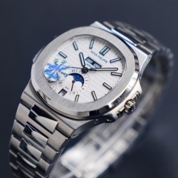 Patek Philippe - Nautilus 5726 40mm SS/SS White Textured Dial PPF A324