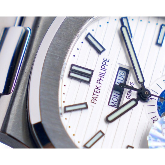 Patek Philippe - Nautilus 5726 40mm SS/SS White Textured Dial PPF A324