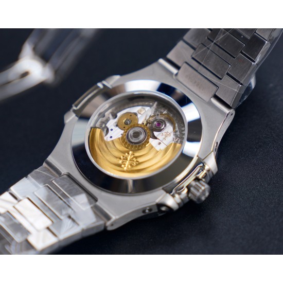 Patek Philippe - Nautilus 5726 40mm SS/SS White Textured Dial PPF A324