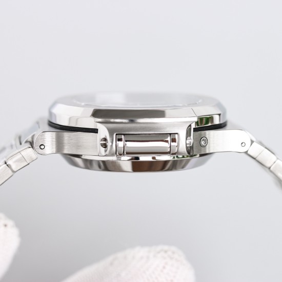 Patek Philippe - Nautilus 5980 40mm SS/SS Blue/White K6F A28-520