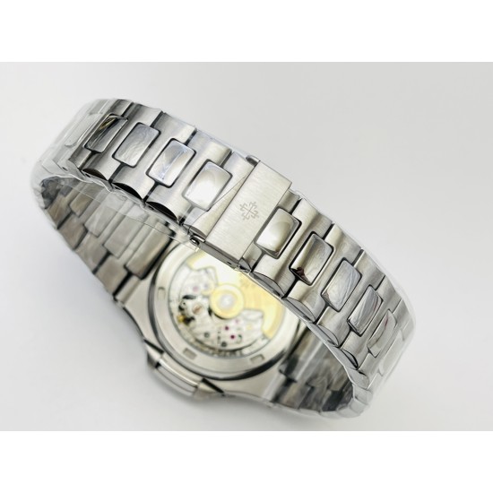 Patek Philippe - Nautilus 5740 40mm Diamonds SS/SS Green/Stk PPF A240