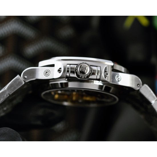 Patek Philippe - Nautilus 5740 40mm SS/SS Green/Stk TWF A240