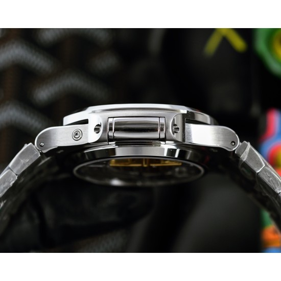 Patek Philippe - Nautilus 5740 40mm SS/SS Green/Stk TWF A240