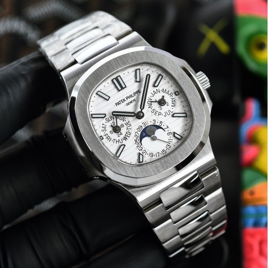 Patek Philippe - Nautilus 5740 40mm SS/SS White/Stk TWF A240