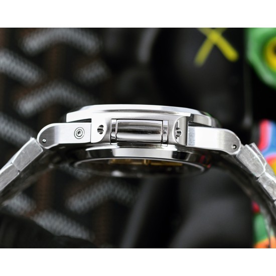 Patek Philippe - Nautilus 5740 40mm SS/SS Blue/Stk TWF A240