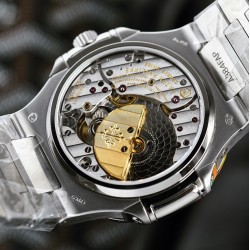 Patek Philippe - Nautilus 5740 40mm SS/SS Blue/Stk TWF A240