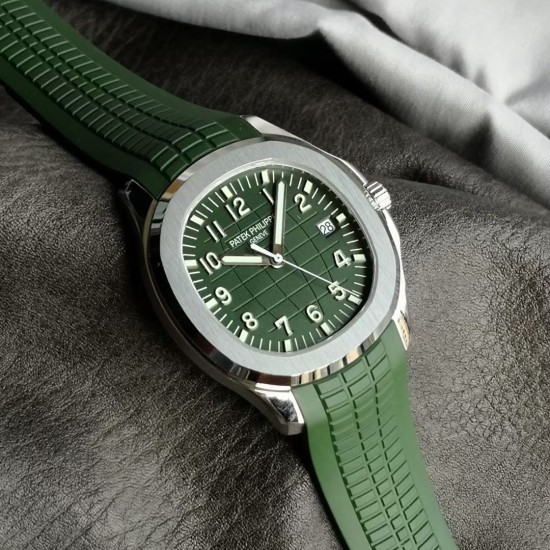 PATEK PHILIPPE - Aquanaut Ref.5168 42mm SS/RU Green/Num 3KF V3 A330