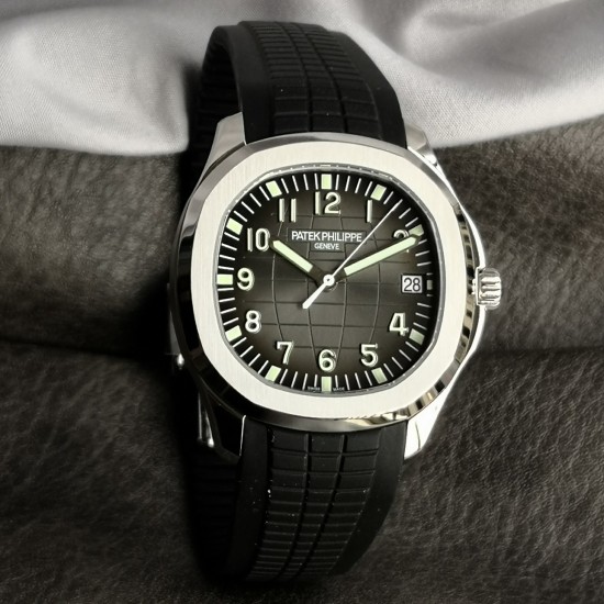 PATEK PHILIPPE - Aquanaut Ref.5167 40mm SS/RU Black/Num 3KF V3 330SC
