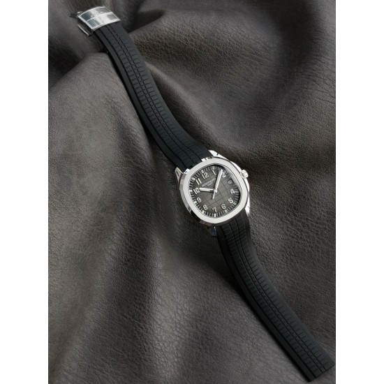 PATEK PHILIPPE - Aquanaut Ref.5167 40mm SS/RU Black/Num 3KF V3 330SC