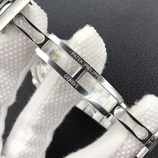 PATEK PHILIPPE - Nautilus 5711 40mm Green SS/SS 3KF A330SC