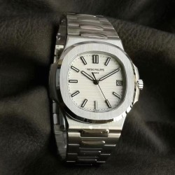 PATEK PHILIPPE - Nautilus 5711 40mm SS/SS White/Stk 3KF A324