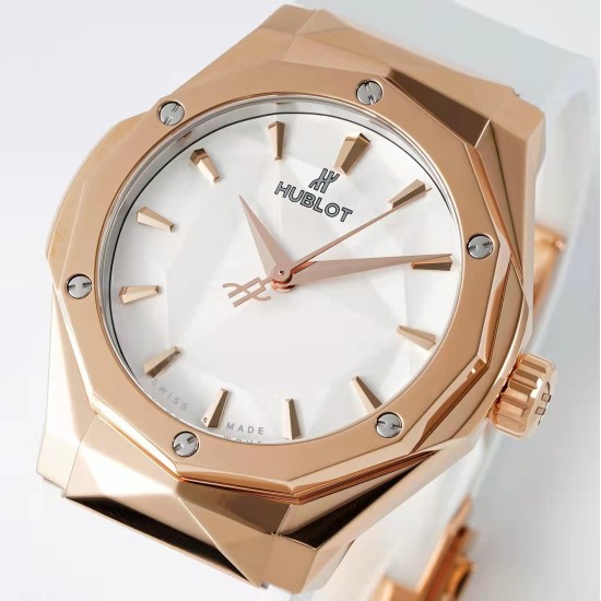 Hublot-Classic Fusion 40mm RG/RU White/Stk APSF A2892