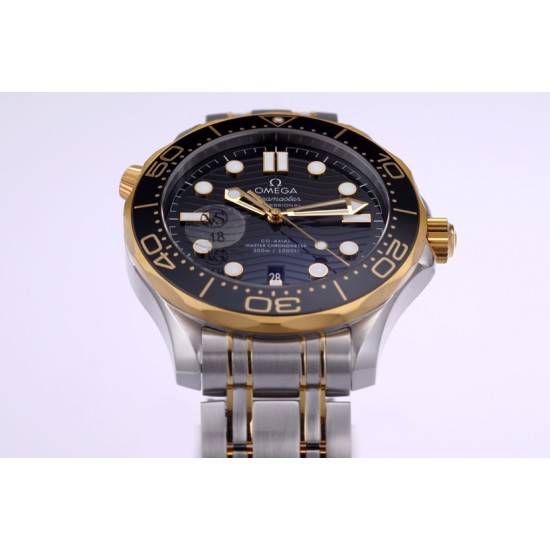 Omega-Seamaster Diver 42mm 300m YG/SS Black Dial VSF A8800