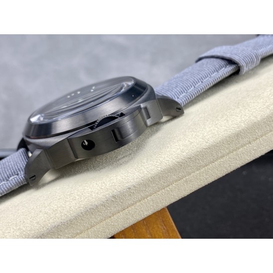 Panerai-Luminor Pam2121 44mm TI/NY Black Dial HWF A6497