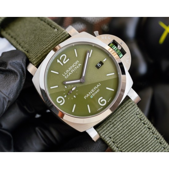 Panerai-PAM1356 Luminor 44mm Green Dial SS/NY V7F A9010