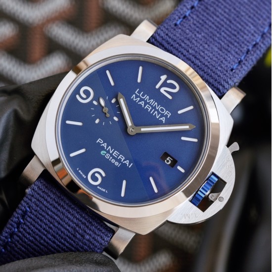 Panerai-PAM1356 Luminor 44mm Blue Dial SS/NY V7F A9010