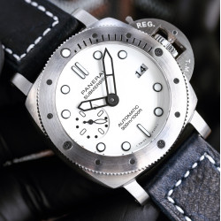 Panerai-Submersible PAM2223 42mm SS/LE White Dial VSF P900