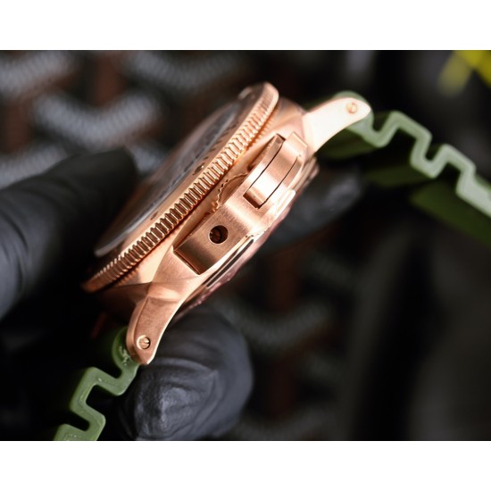 Panerai-Submersible PAM2223 42mm RG/RU White Dial VSF P900