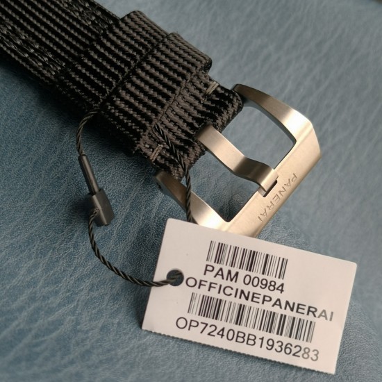 Panerai-Submersible PAM984 Mike Horn 47mm TI/NY Black Dial VSF P9010