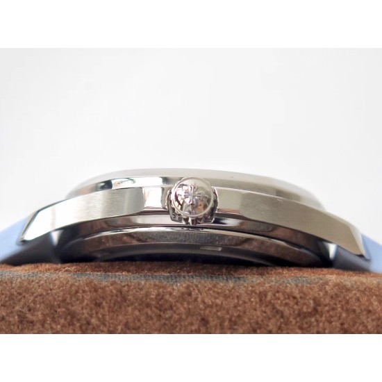 Patek Philippe - Aquanaut Ladies 35mm Dm Bez SS/RU Blue MOP PPF MY9015