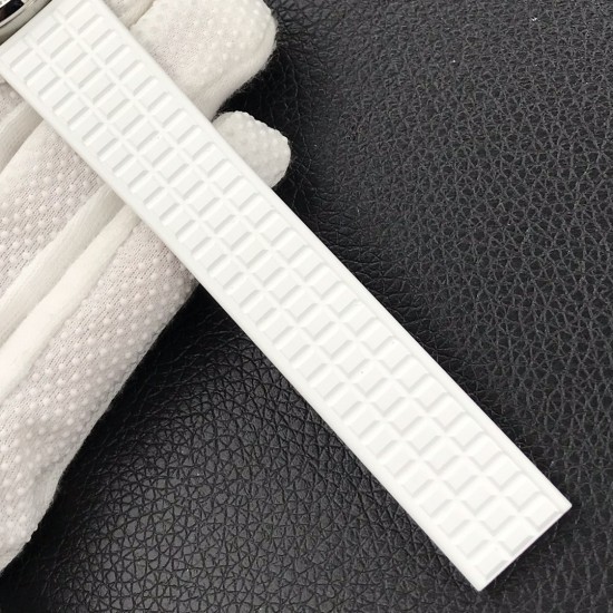 Patek Philippe - Aquanaut Lady 5067 35.6mm Dia SS/RU White Dial PPF Quartz