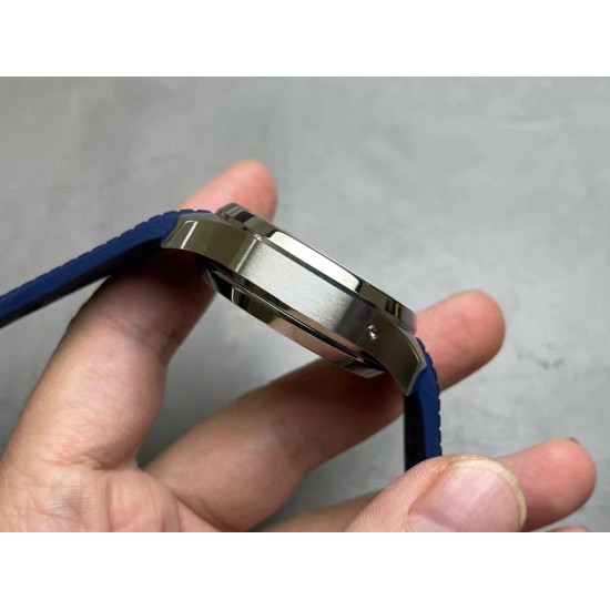 Patek Philippe - Aquanaut Chronograph 5968A 42mm SS/RU Blue OMF Asian 7750