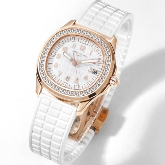 Patek Philippe - Aquanaut Ladies 5068 35.6mm Dia RG/RU White Dial HIF A324