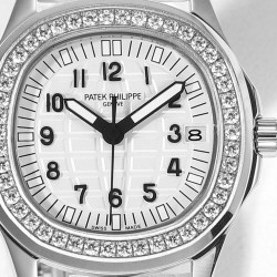 Patek Philippe - Aquanaut Ladies 5068 35.6mm Dia SS/RU White Dial HIF A324