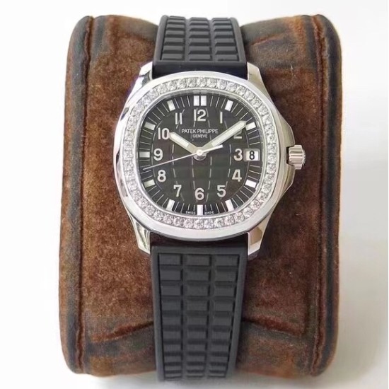 Patek Philippe - Aquanaut Lady 5068 35.6mm SS/RU Black Dial PPF A324
