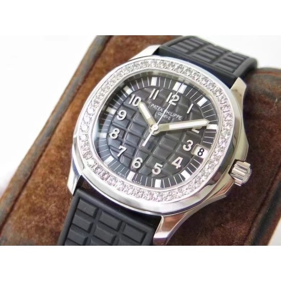 Patek Philippe - Aquanaut Lady 5068 35.6mm SS/RU Black Dial PPF A324