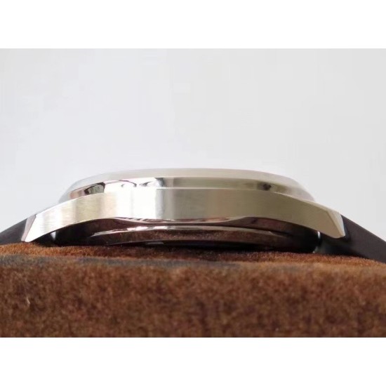 Patek Philippe - Aquanaut Lady 5068 35.6mm SS/RU White Dial PPF A324