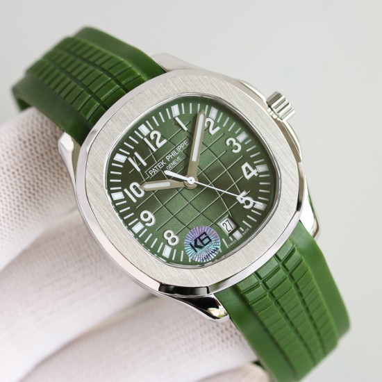 Patek Philippe - Aquanaut 5167/1A 40mm SS/RU Green Dial K6F A324