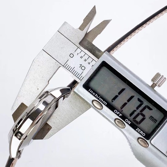 Patek Philippe - Annual Cal. Moonphase Ref.5320G-001 40mm SS/LE Wht/Num GRF A324