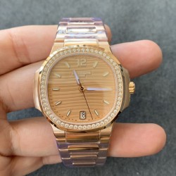 Patek Philippe - Nautilus 7118 35mm Dia RG/RG Rose Gold Dial MSF A324