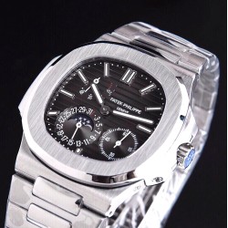 Patek Philippe - Nautilus 40mm 5712 SS/SS Black/Stk GRF A240