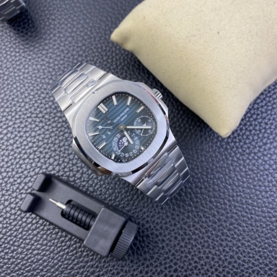 Patek Philippe - Nautilus 40mm 5712 SS/SS Blue/Stk GRF A240