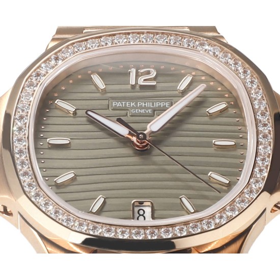 Patek Philippe - Nautilus 7118 35mm Dia RG/RG Green Dial MSF A324