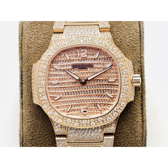 Patek Philippe - Nautilus 7118 35mm Full Diamonds YG/YG Diamonds Dial GRF A324