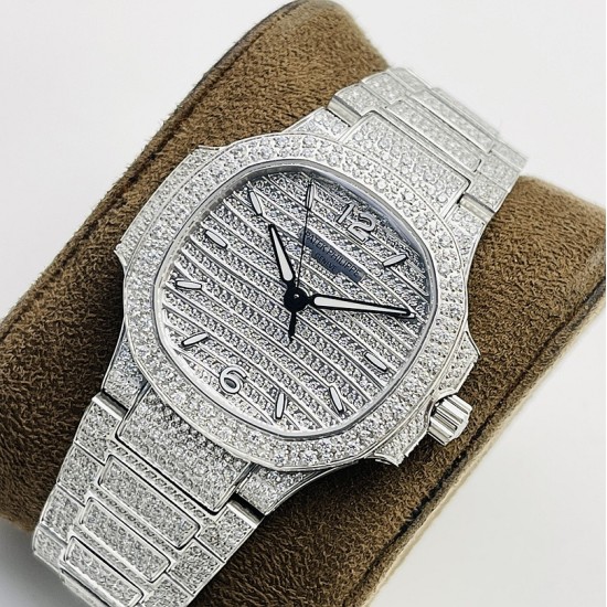 Patek Philippe - Nautilus 7118 35mm Full Diamonds Platinum SS/SS Diamonds Dial GRF A324