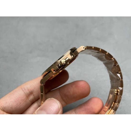 Patek Philippe - Nautilus 5711 40mm RG/RG White/Stk PPF A324 