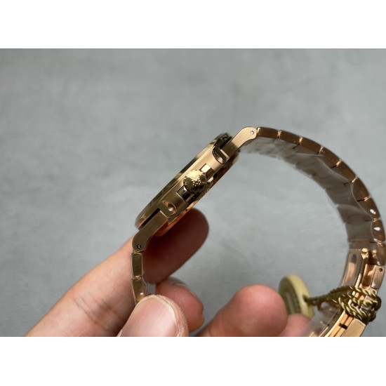 Patek Philippe - Nautilus 5711 40mm RG/RG Grey/Stk PPF A324