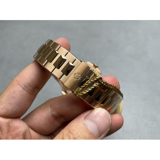 Patek Philippe - Nautilus 5711 40mm RG/RG Grey/Stk PPF A324