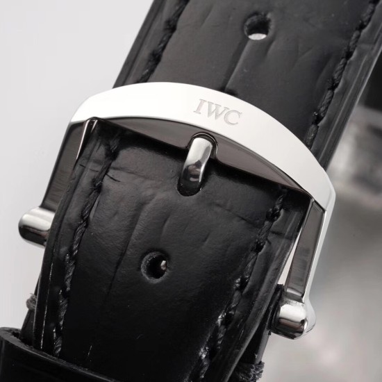 IWC-Portofino Automatic Moonphase White SS/LE 40mm Blue Dial AIF Cal.35800