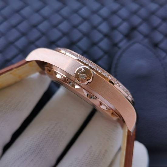 Omega-Aqua Terra 150M 43mm Worldtimer RG/LE Blue Dial VSF A8938