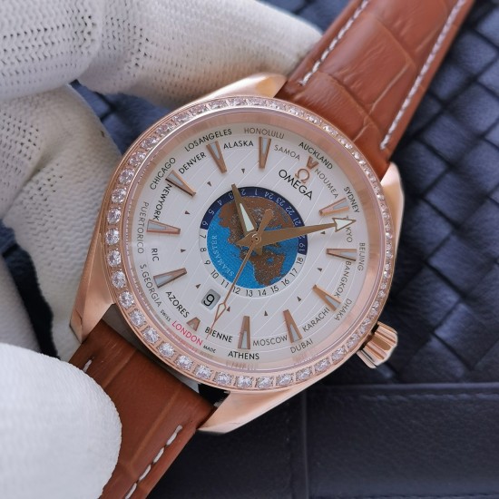 Omega-Aqua Terra 150M 43mm Worldtimer Diamonds RG/LE White Dial VSF A8938