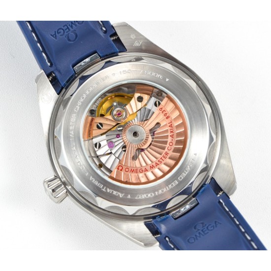 Omega-Aqua Terra 150M 43mm Worldtimer Diamonds SS/RU Blue Dial GBF A8938