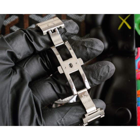 Omega-Aqua Terra 150M 41mm SS/SS Rose Gold Bezel White Dial GDF A8500