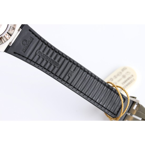  Omega-Constellation 2020 41mm SS/LE White Dial BLSF A8900