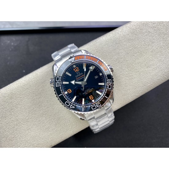 Rolex- Omega-Seamaster 600m 43mm SS/SS Black Dial Oyster BF A8900